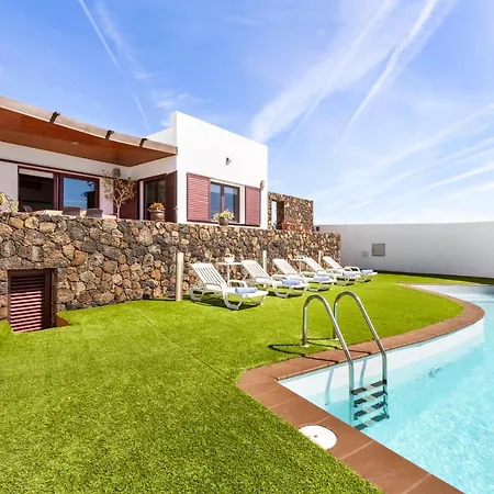 וילה Home2book Luxury Playa Honda, Private Pool *