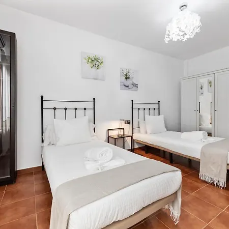 Home2book Luxury Playa Honda, Private Pool Vila *