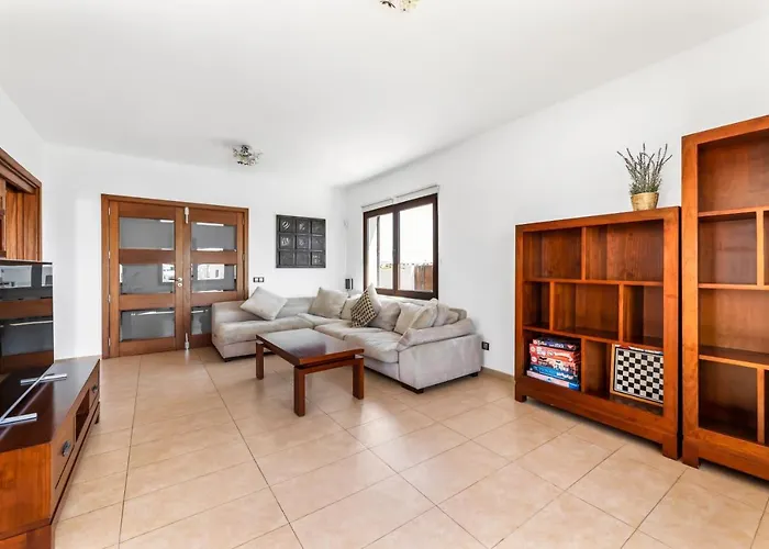 Vila Home2book Luxury Playa Honda, Private Pool *