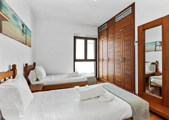 Home2book Luxury Playa Honda, Private Pool Villa Playa Honda (Lanzarote)