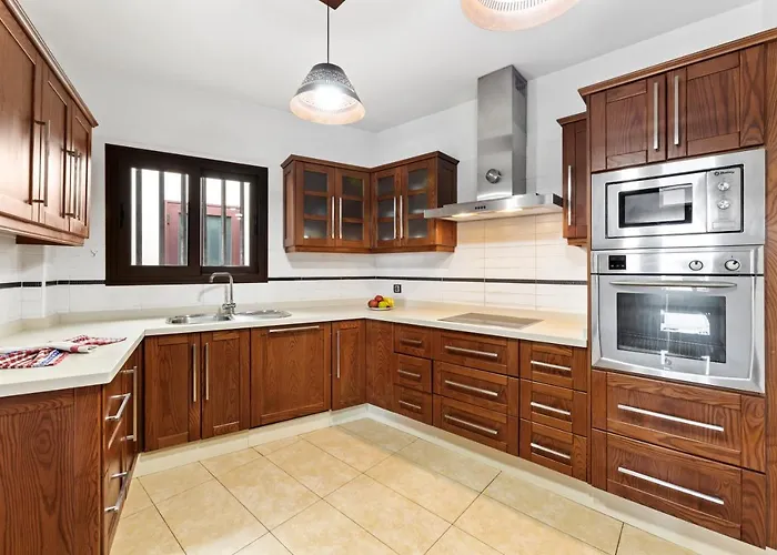 Home2book Luxury Playa Honda, Private Pool