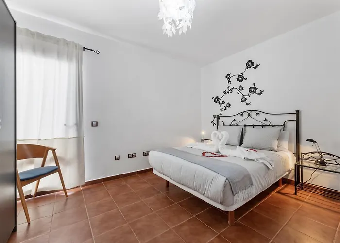 Home2book Luxury Playa Honda, Private Pool 빌라 플라야 온다